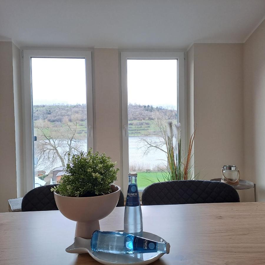 Hotel-Ferienwohnungen Cafe Maarblick 샬켄메렌 외부 사진