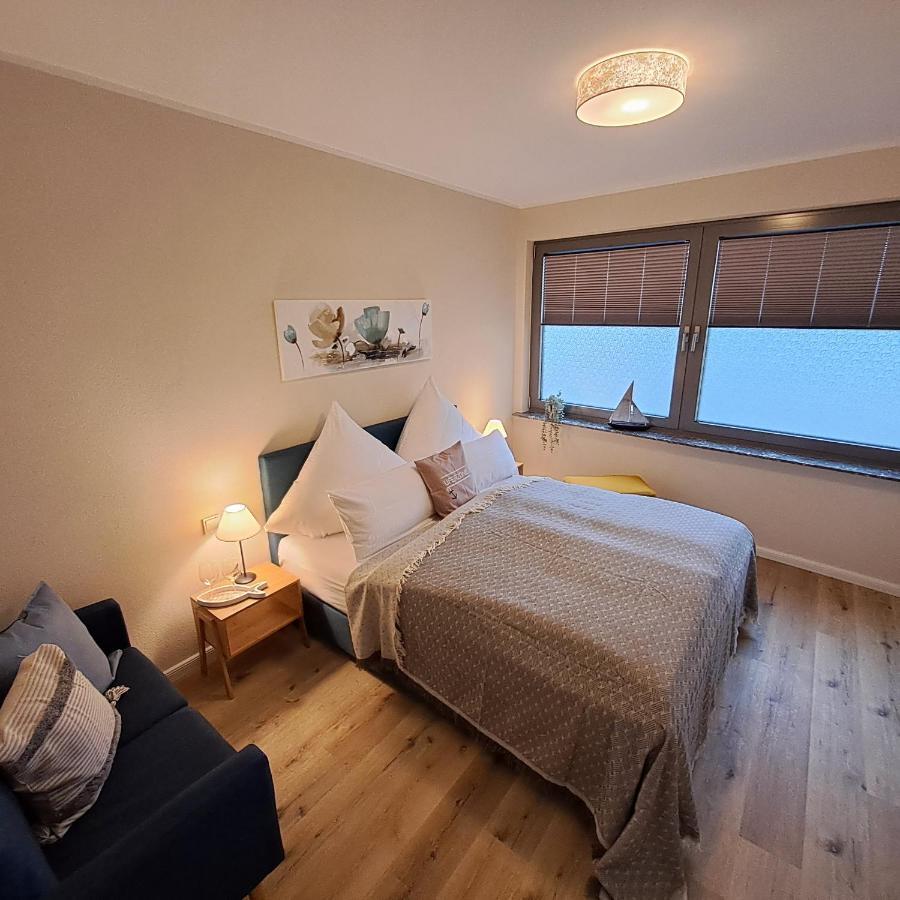 Hotel-Ferienwohnungen Cafe Maarblick 샬켄메렌 외부 사진