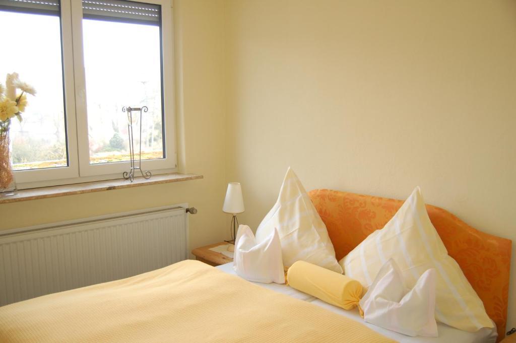 Hotel-Ferienwohnungen Cafe Maarblick 샬켄메렌 객실 사진