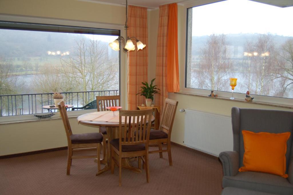 Hotel-Ferienwohnungen Cafe Maarblick 샬켄메렌 객실 사진